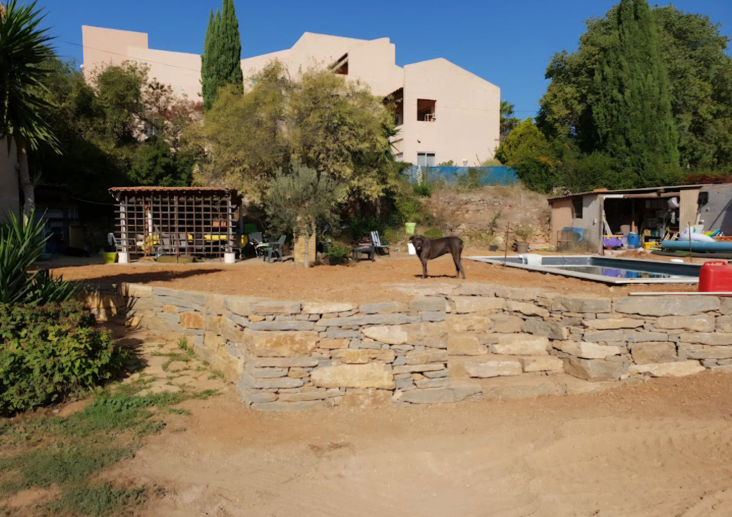 Travaux de terrassement à Saint Cyr sur mer par des experts du métier