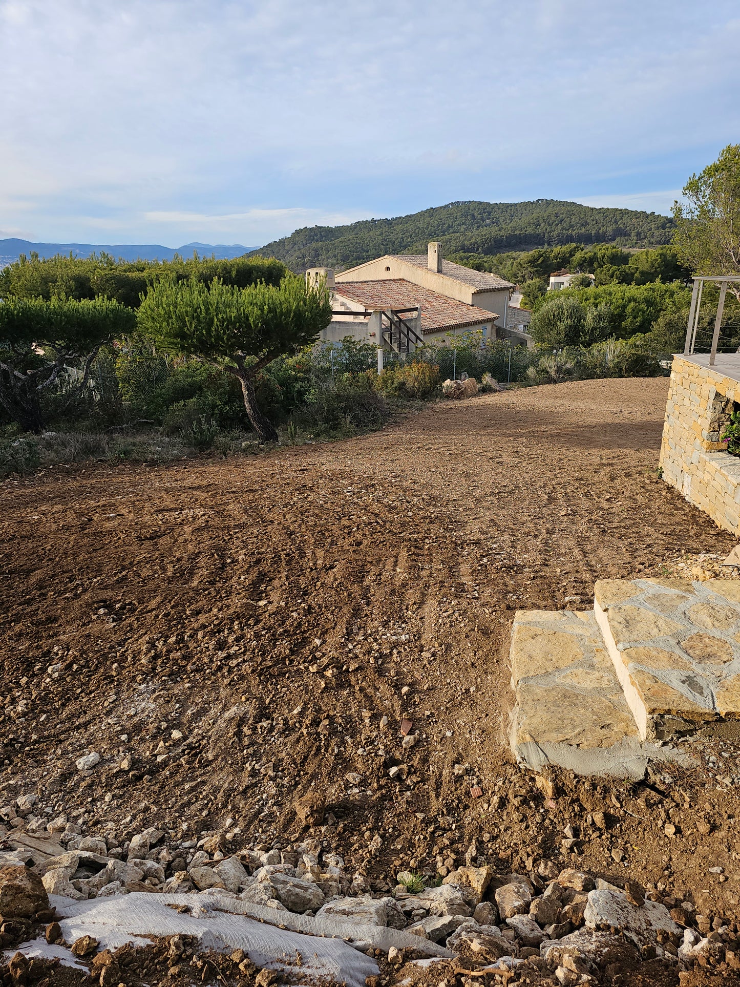 Altp votre expert du terrassement à Saint Cyr sur mer
